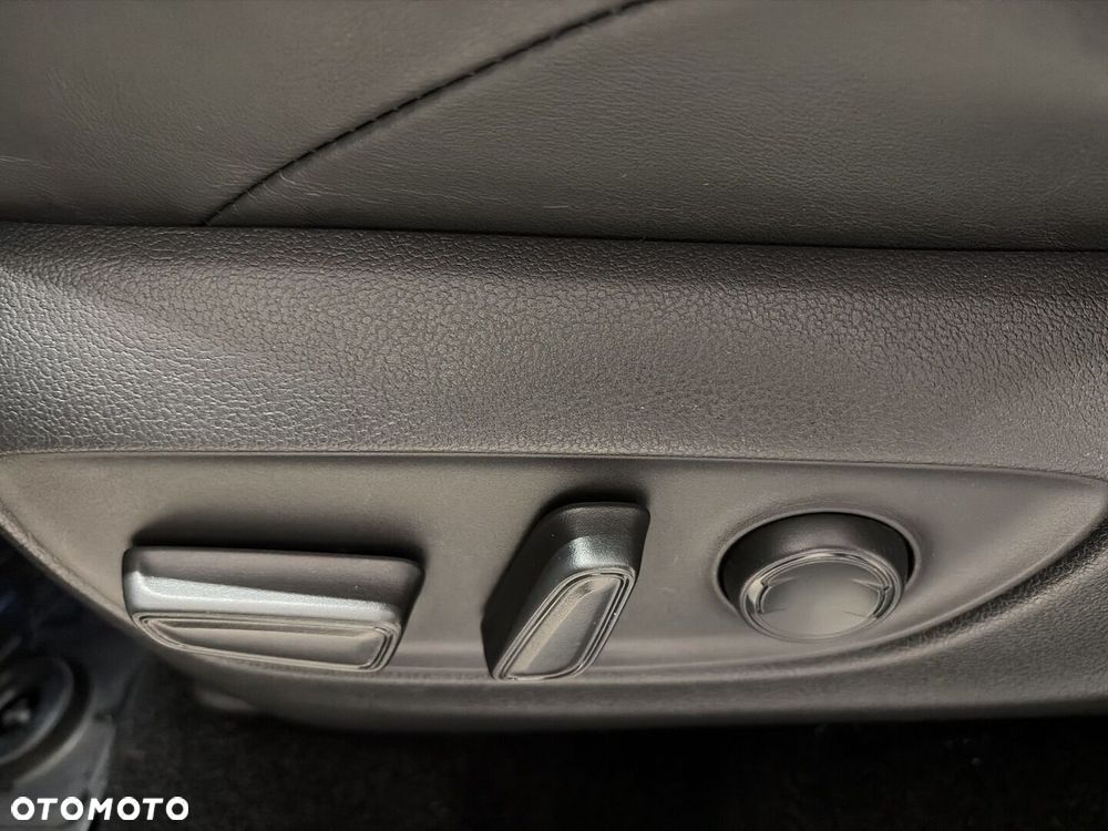 Toyota RAV4 2.5 Hybrid Selection 4x4 - 23