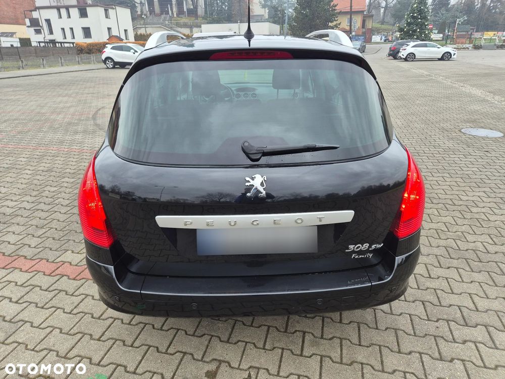 Peugeot 308 HDi FAP 140 Family - 6