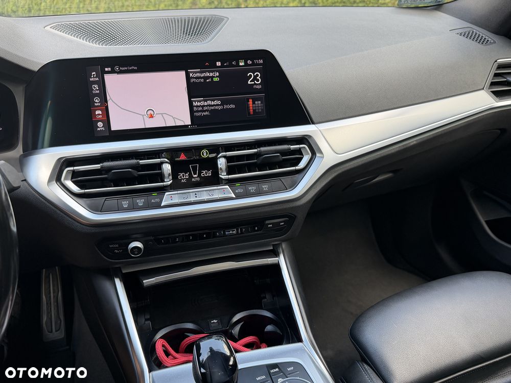 BMW Seria 3 318i M Sport - 10