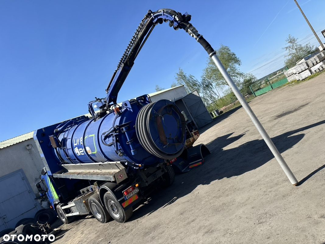 Volvo FM12 380 WUKO szambiarka + podajnik odsysacz do czyszczenia kanalizacji - 19