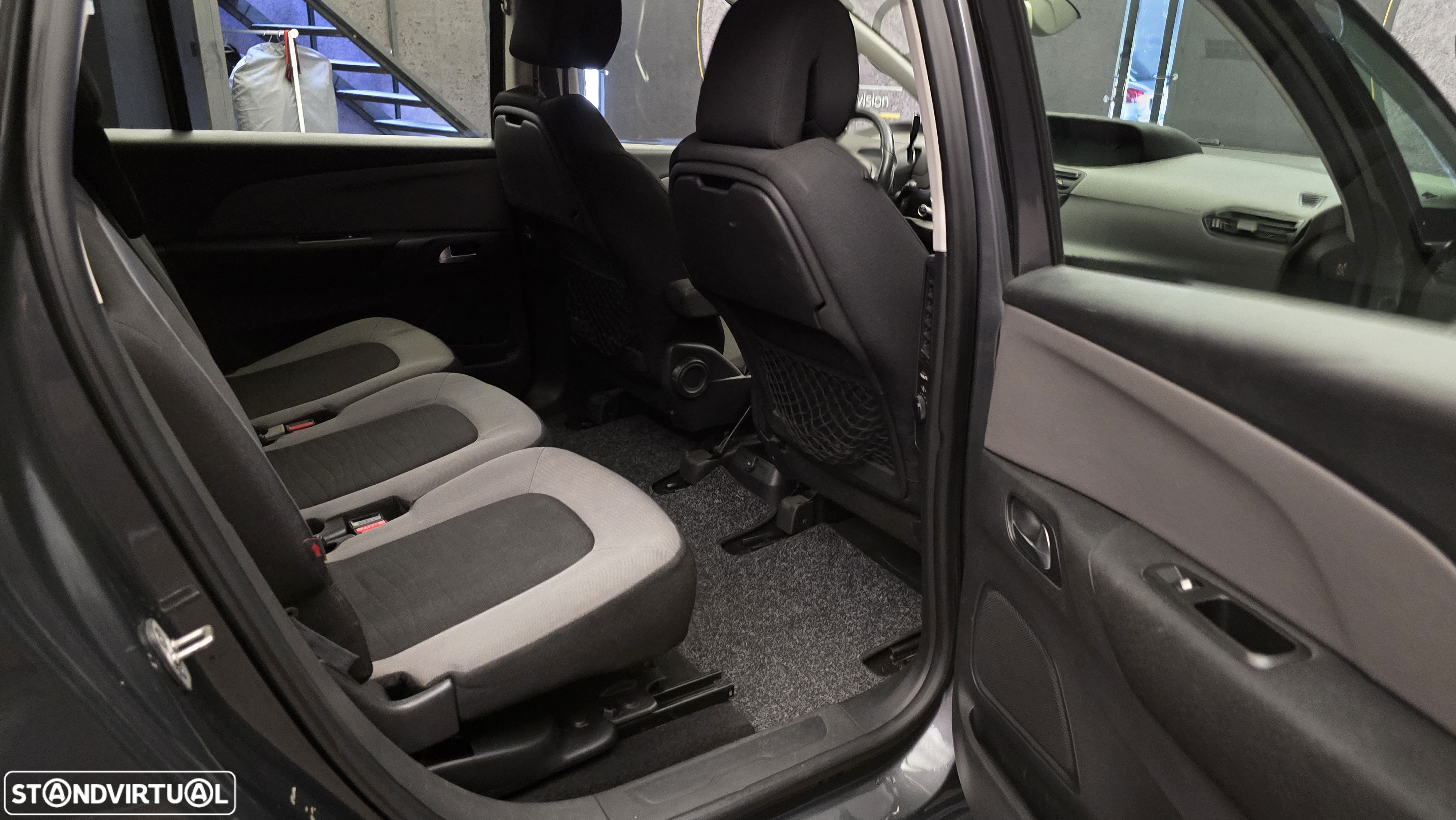 Citroën C4 Grand Picasso BlueHDi 120 EAT6 Business Class - 6