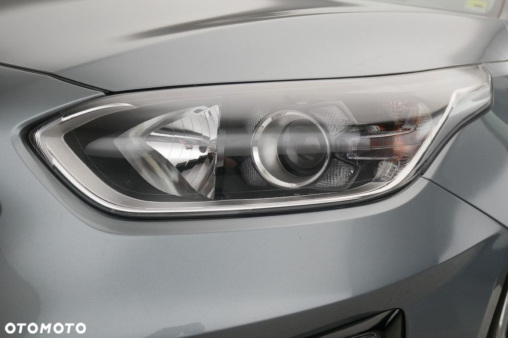Kia Ceed - 13