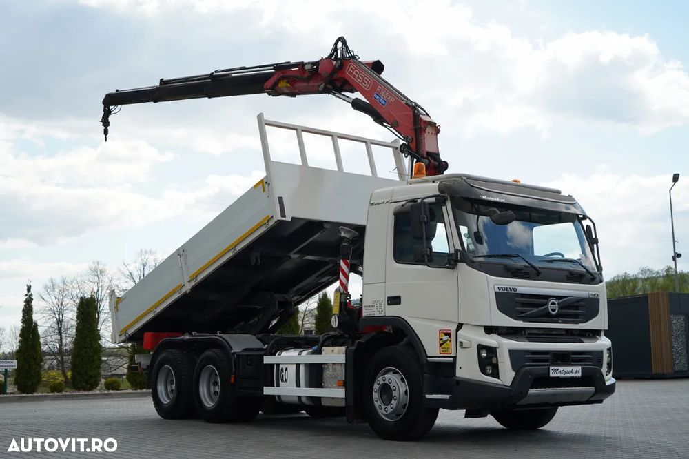 Volvo FMX 370 / 6X4 / TIPPER + FASSI F165XP HDS / MAX. CAPACITATE DE RIDICARE 5200 KG / COMANDĂ RADIO / HAYON LATERAL HIDRAULIC - 6