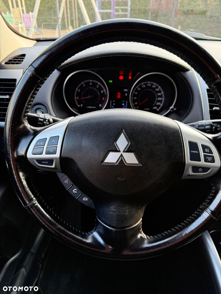 Mitsubishi Outlander 2.0 2WD Invite - 22