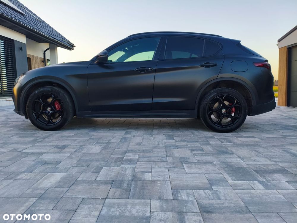 Alfa Romeo Stelvio 2.0 Turbo Veloce Q4 - 2