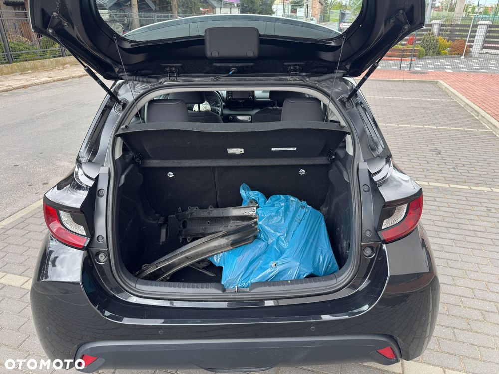 Toyota Yaris Hybrid 1.5 Style - 18