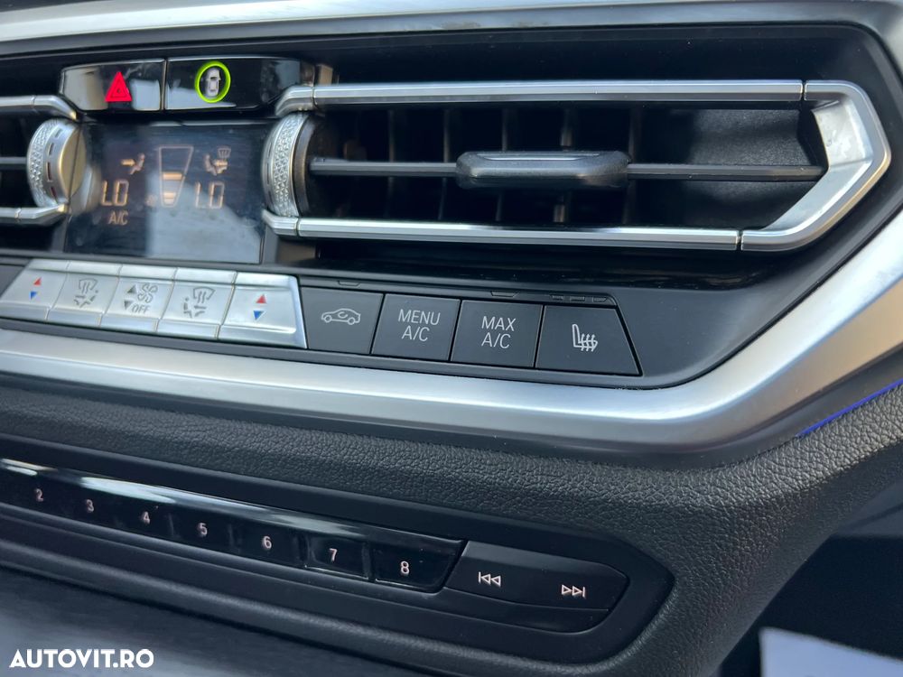 BMW Seria 3 320d xDrive AT MHEV - 11