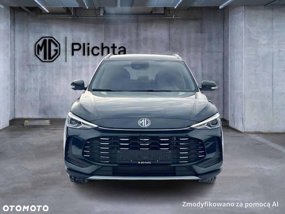MG ZS Hybrid+ - 10