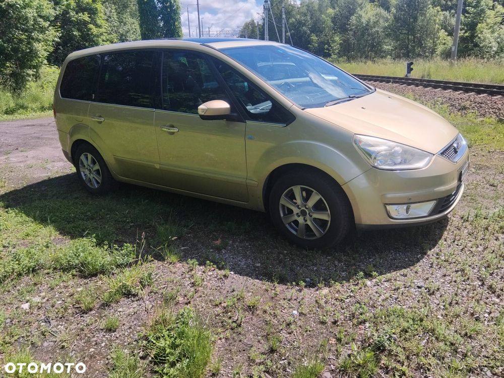 Ford Galaxy 2.0 TDCi Ghia - 4
