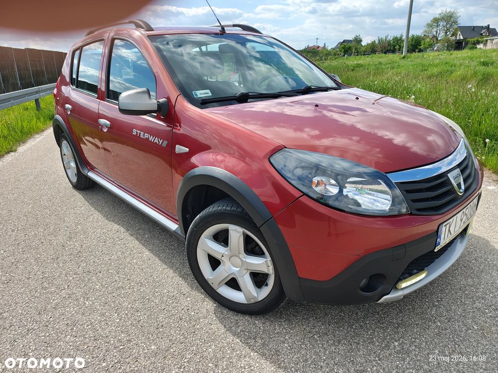 Dacia Sandero Stepway 1.6 - 13