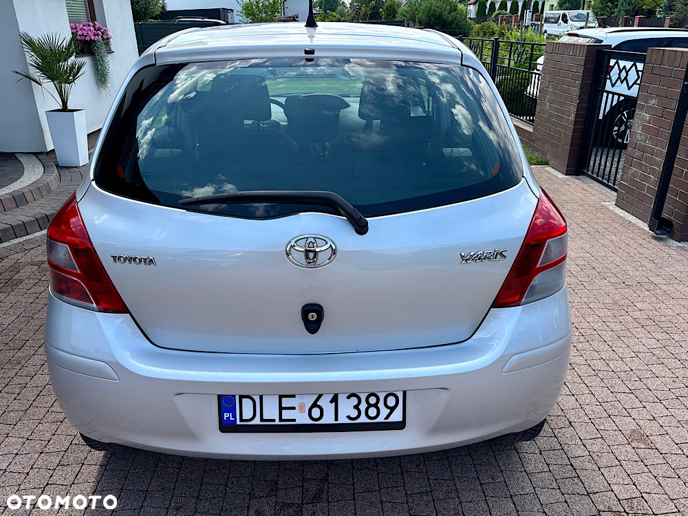 Toyota Yaris 1.33 Prestige - 14