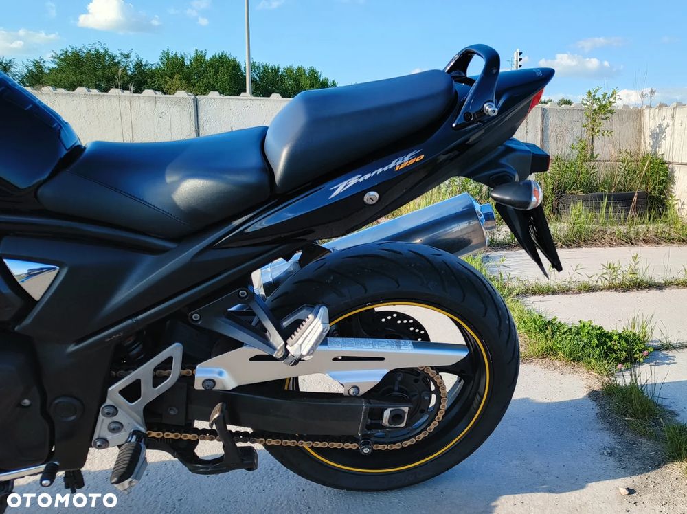 Suzuki Bandit - 10