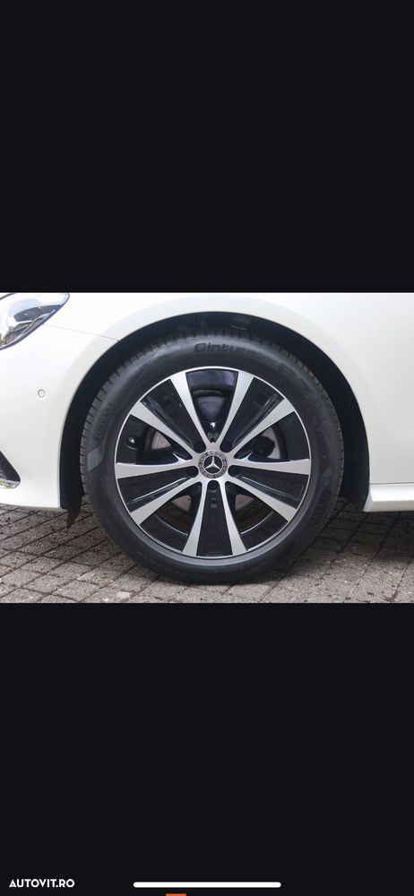 Mercedes-Benz E 220 d Aut. - 15