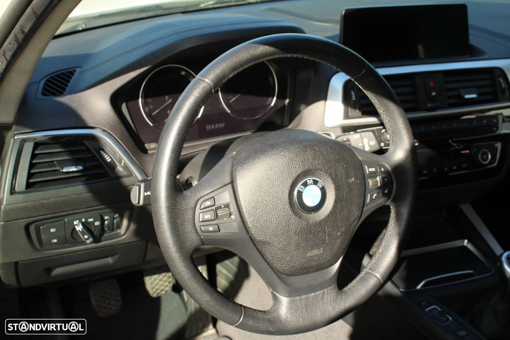 BMW X1 16 d sDrive - 32