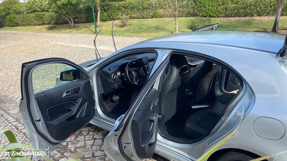 Mercedes-Benz A 200 d 7G-DCT Urban - 11