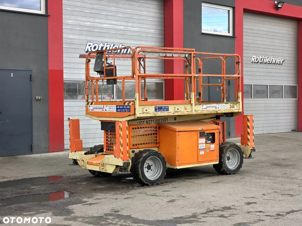 JLG 260MRT - 3