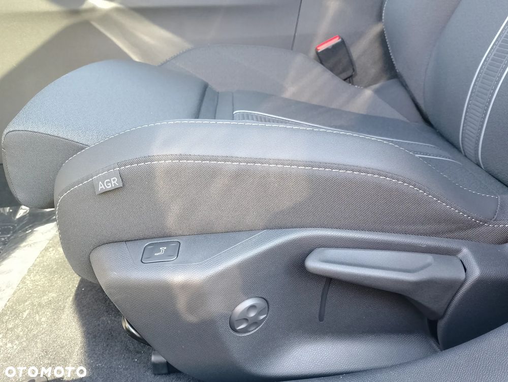 Opel Astra 1.2 T mHEV GS eDTC - 13