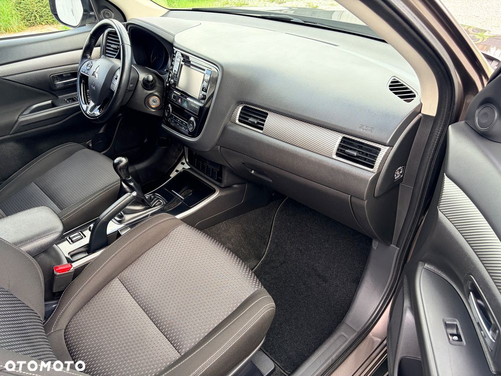 Mitsubishi Outlander 2.0 2WD Edition 100 - 11