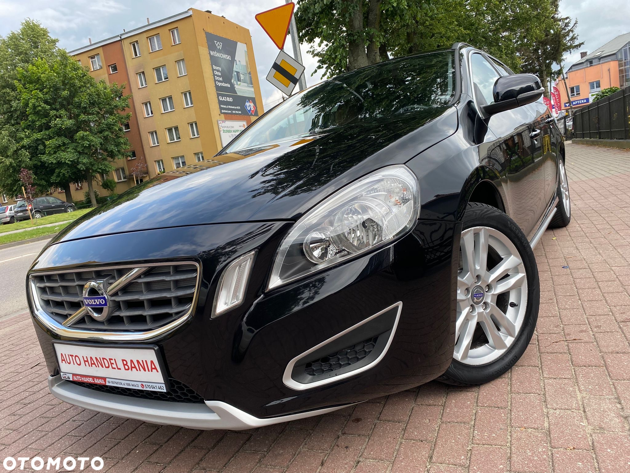 Volvo V60 D2 Summum - 20