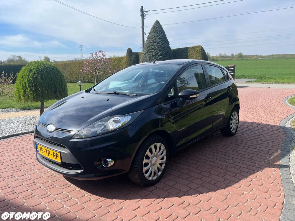 Ford Fiesta 1.25 Champions Edition - 3