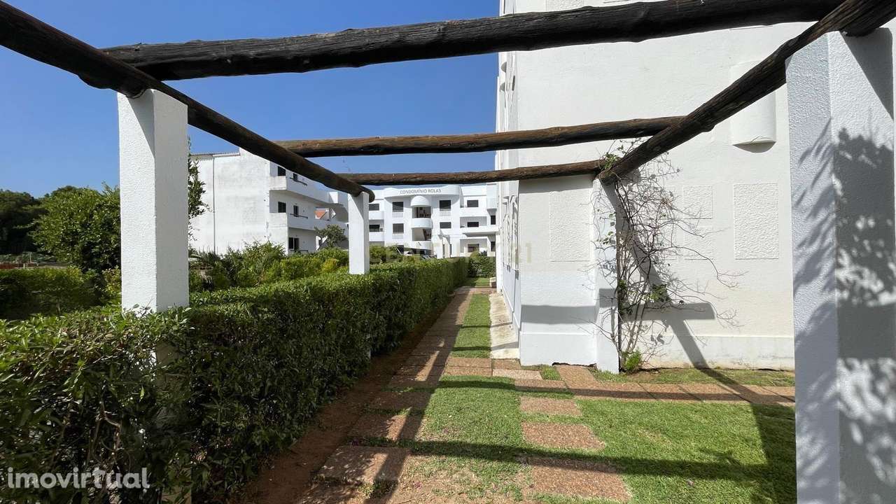 T2+1 em Vilamoura | Totalmente Renovado (2025) | Luxo e Piscina a Minu - Grande imagem: 5/26
