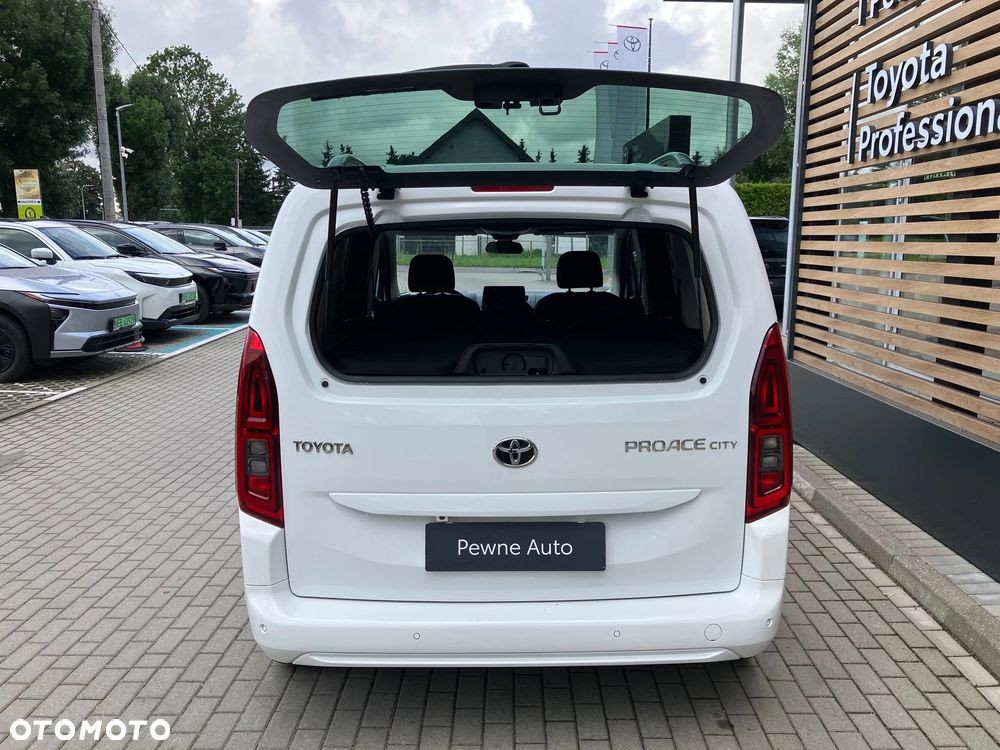 Toyota Proace City Verso 1.2 Turbo L1 Team Deutschland - 8