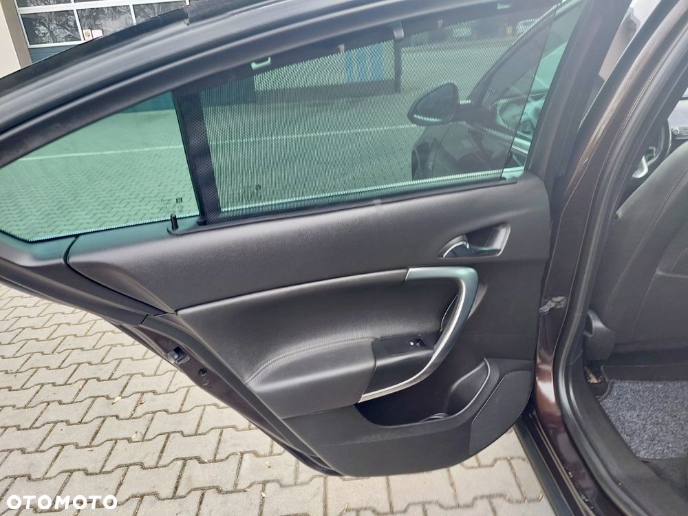 Opel Insignia 1.6 T Executive - 18