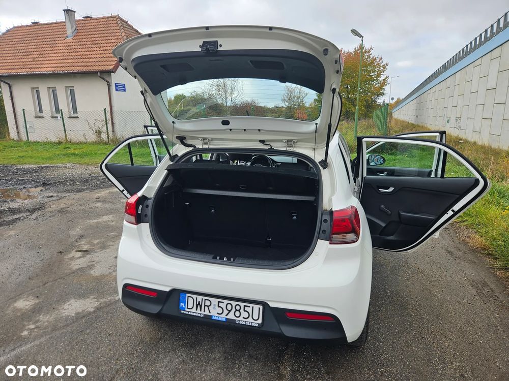 Kia Rio - 30