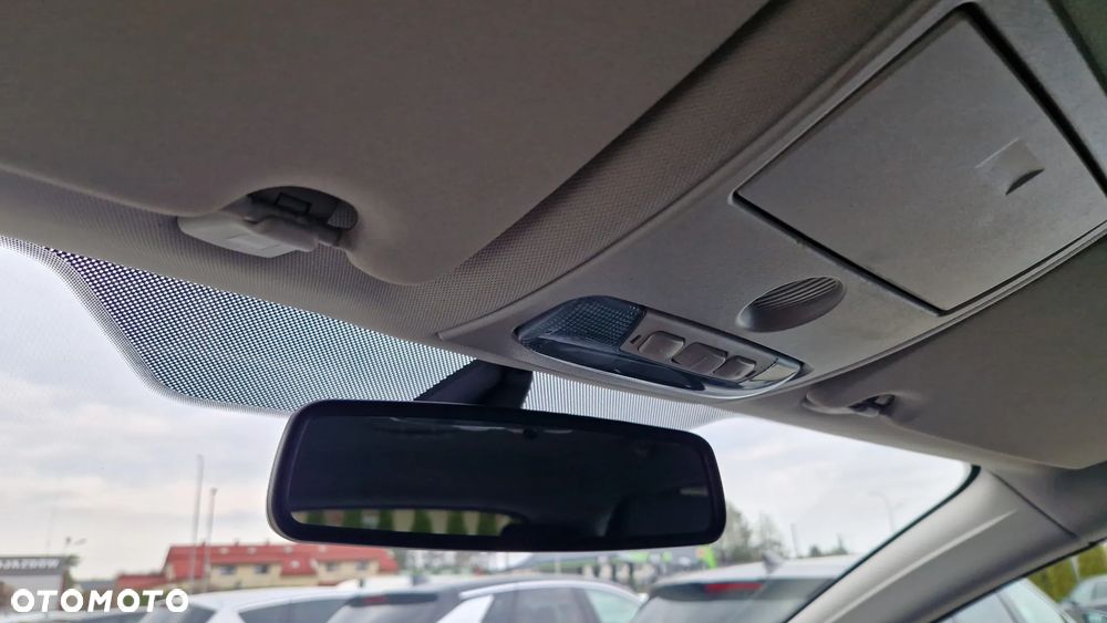 Ford Kuga 2.0 TDCi 2x4 Champions Edition - 21