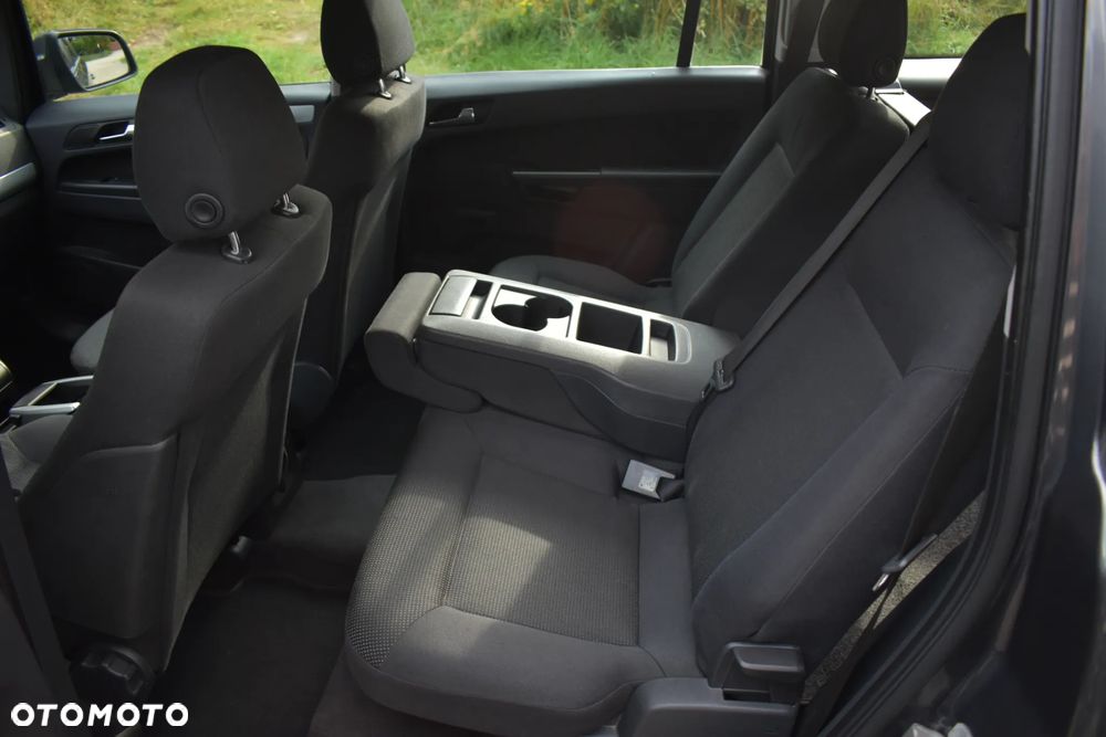 Opel Zafira 1.6 Enjoy - 8