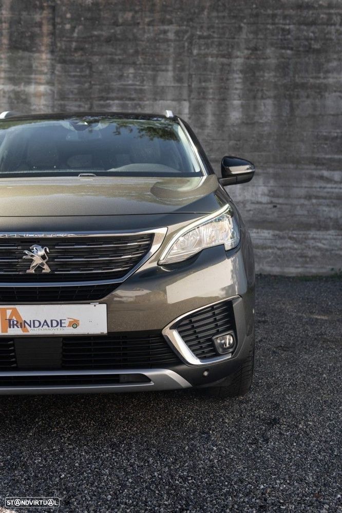 Peugeot 5008 1.2 PureTech Allure EAT6 - 11