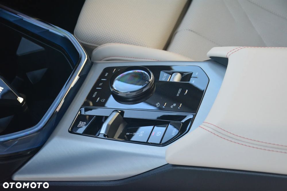 BMW X3 xDrive20 mHEV - 9