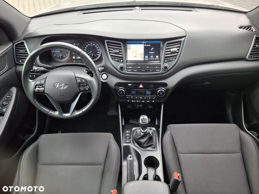 Hyundai Tucson blue 1.7 CRDi 2WD Passion - 27