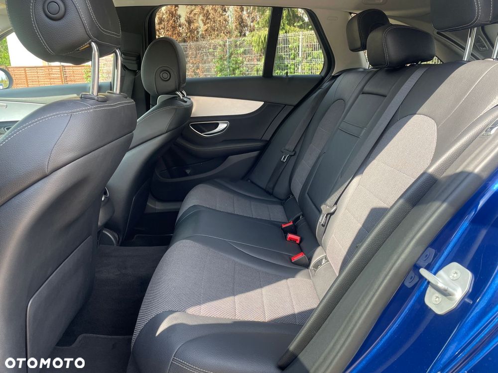 Mercedes-Benz Klasa C 200 7G-TRONIC Exclusive - 7