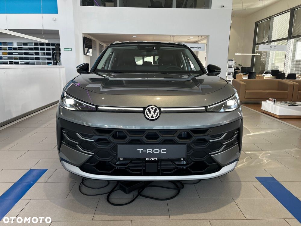 Volkswagen T-Roc - 12