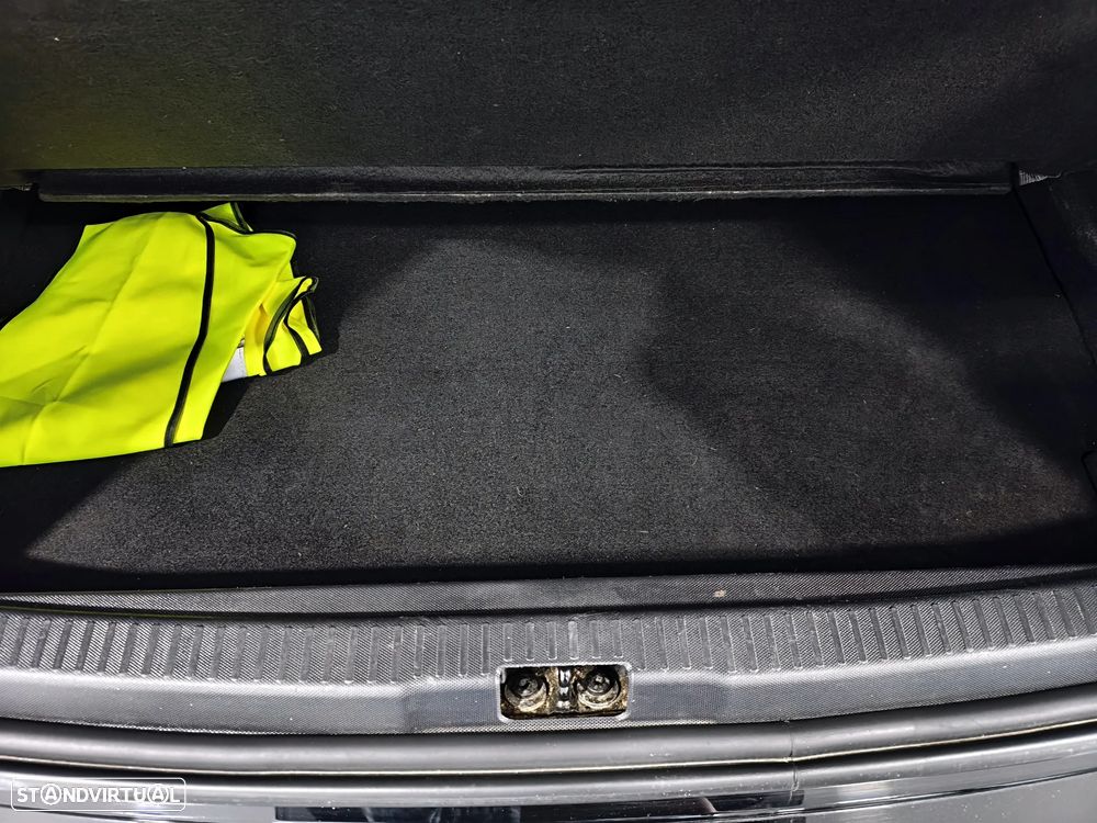 Renault Clio Sport Tourer 0.9 TCE Dynamique S - 11