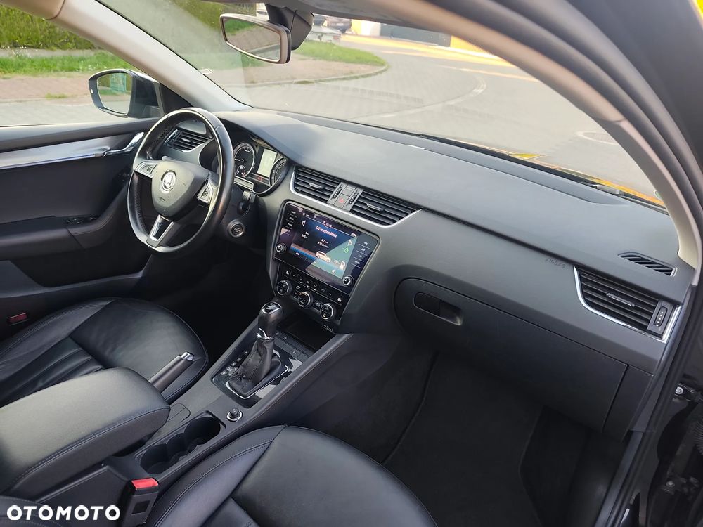 Skoda Octavia 2.0 TDI DSG Premium Edition - 26