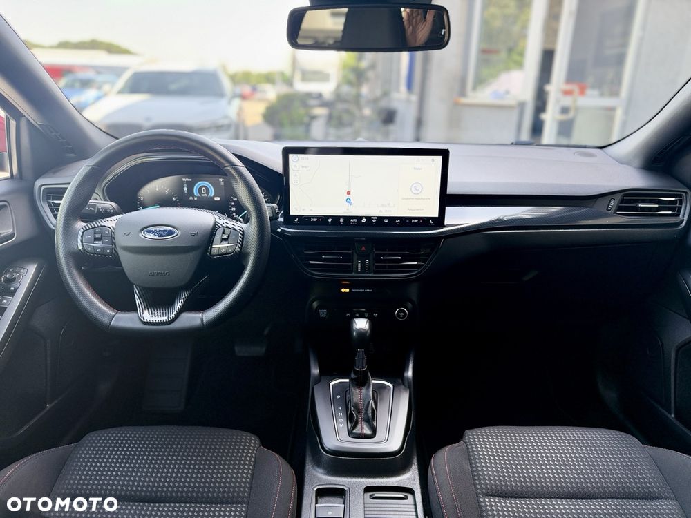 Ford Focus 1.0 EcoBoost Hybrid ST-LINE - 16