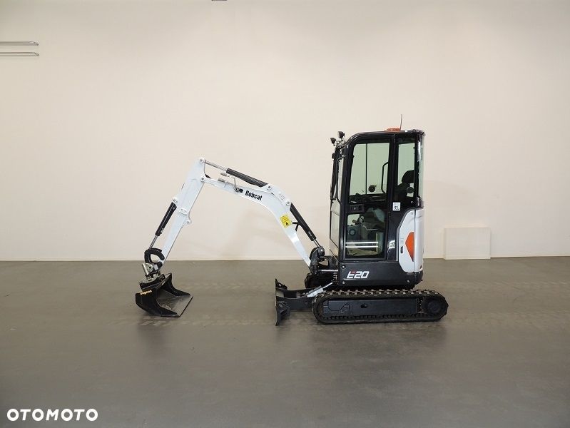 Bobcat E20 - 1