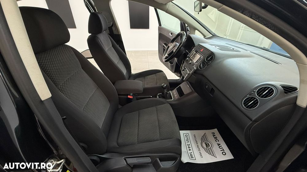 Volkswagen Golf Plus - 13
