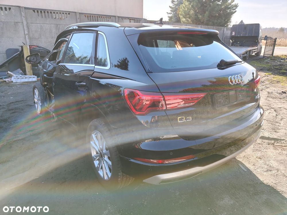 Audi Q3 40 TFSI Quattro S tronic advanced - 2