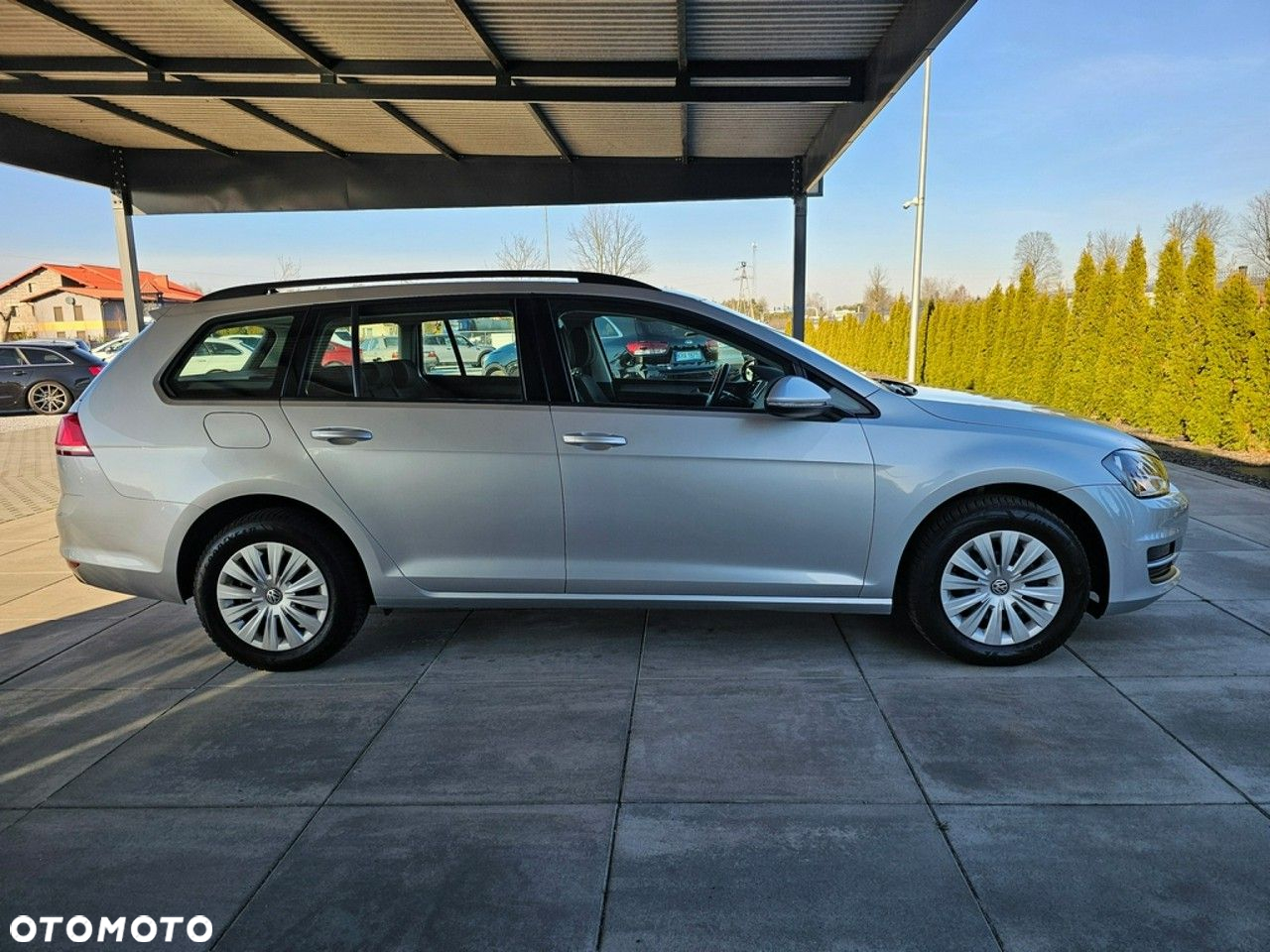 Volkswagen Golf - 10