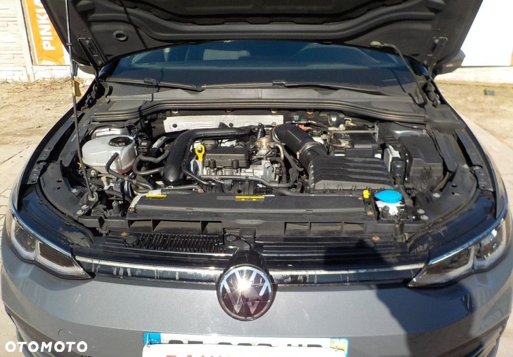 Volkswagen Golf - 5