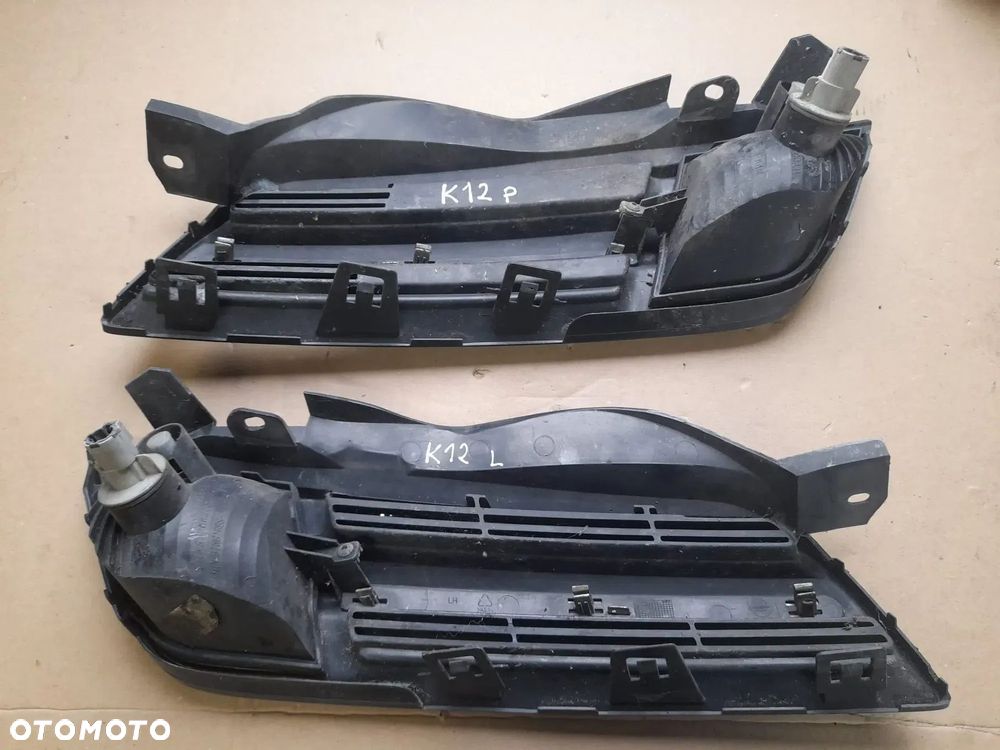 Micra K12 atrapa grill kratka Nissan - 2