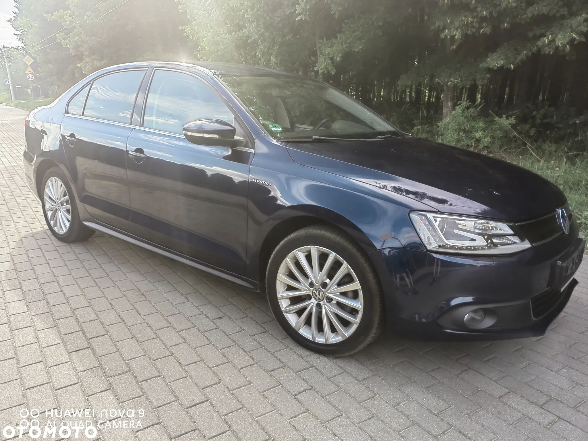 Volkswagen Jetta 1.4 Hybrid DSG Comfortline - 1