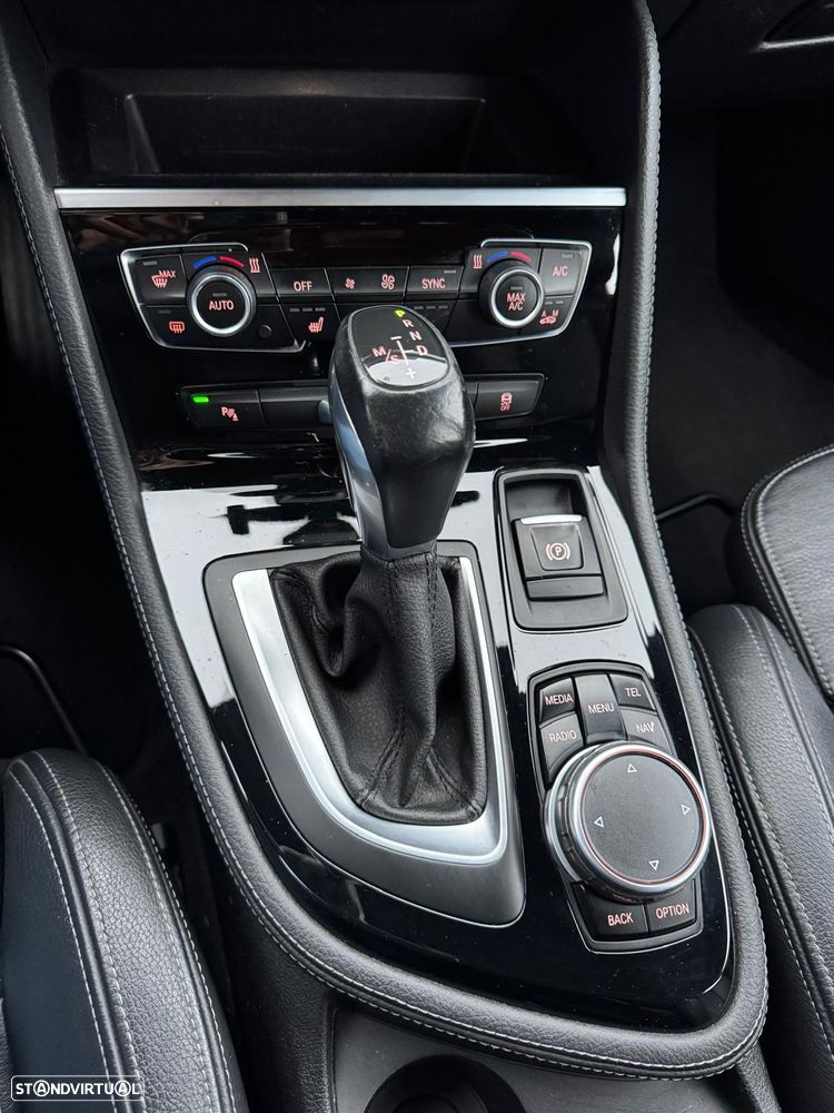 BMW 220 Active Tourer d Pack M Auto - 12