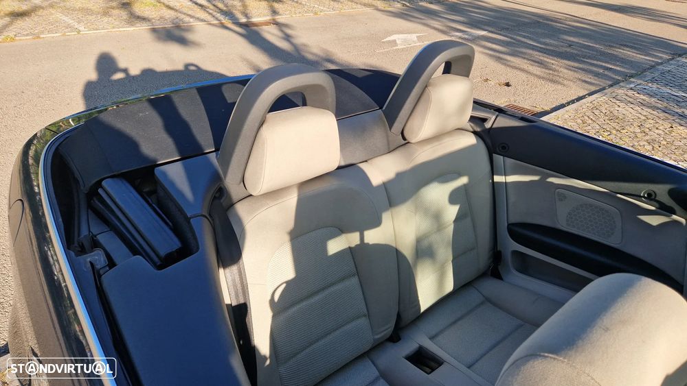 Audi A3 Cabrio 1.6 TDi S-line - 4