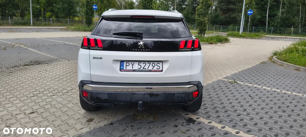 Peugeot 3008 1.2 PureTech Allure S&S EAT6 - 8