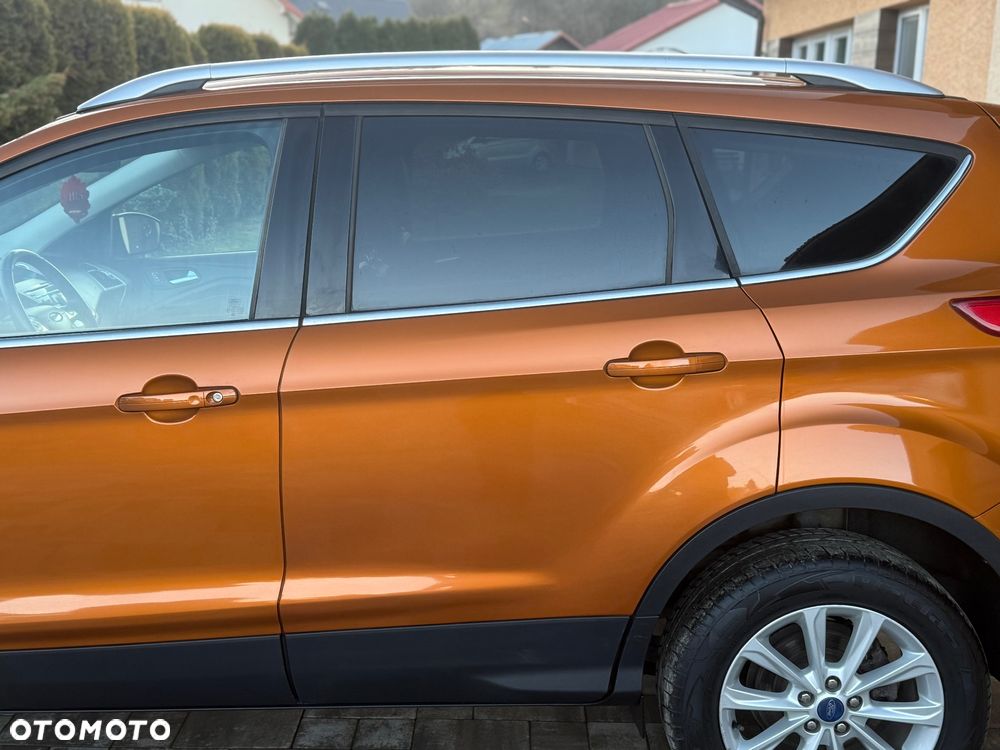 Ford Kuga 2.0 TDCi 4x2 Titanium - 30