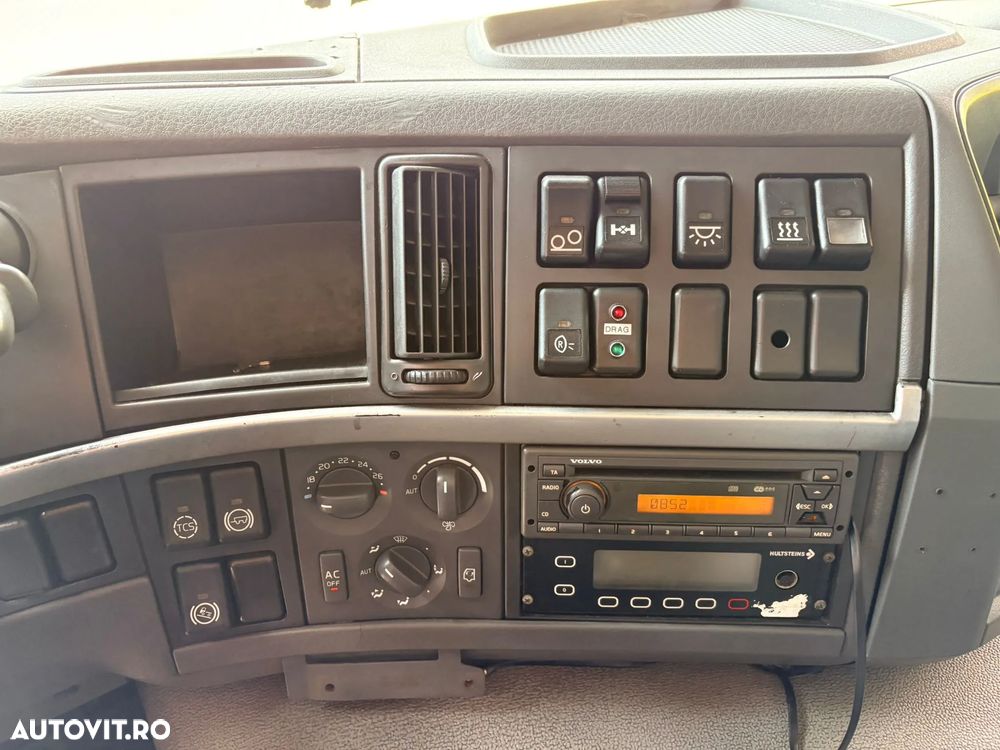 Volvo FM330 6x2/2 EURO5 - 22